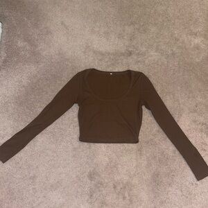 Brown semi-cropped long sleeve shirt.